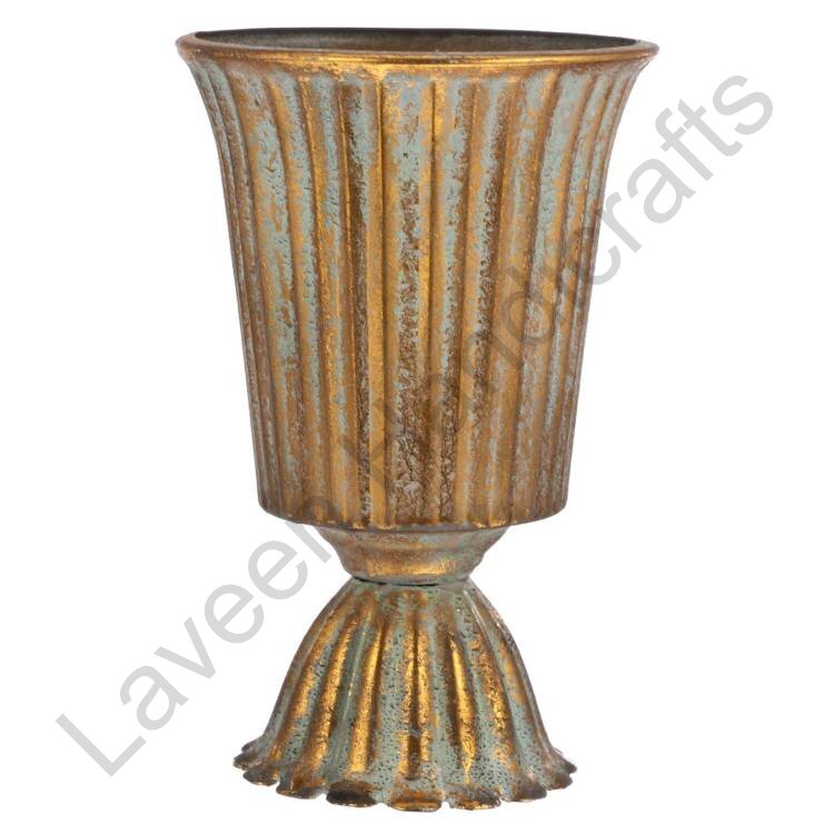 Fountain Retro Flower Vase Golden