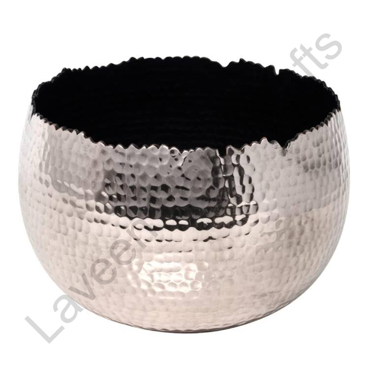 Round Hammered Iron Planter Silver