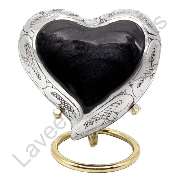 Engraved Heart Shaped Urn Black / Silver