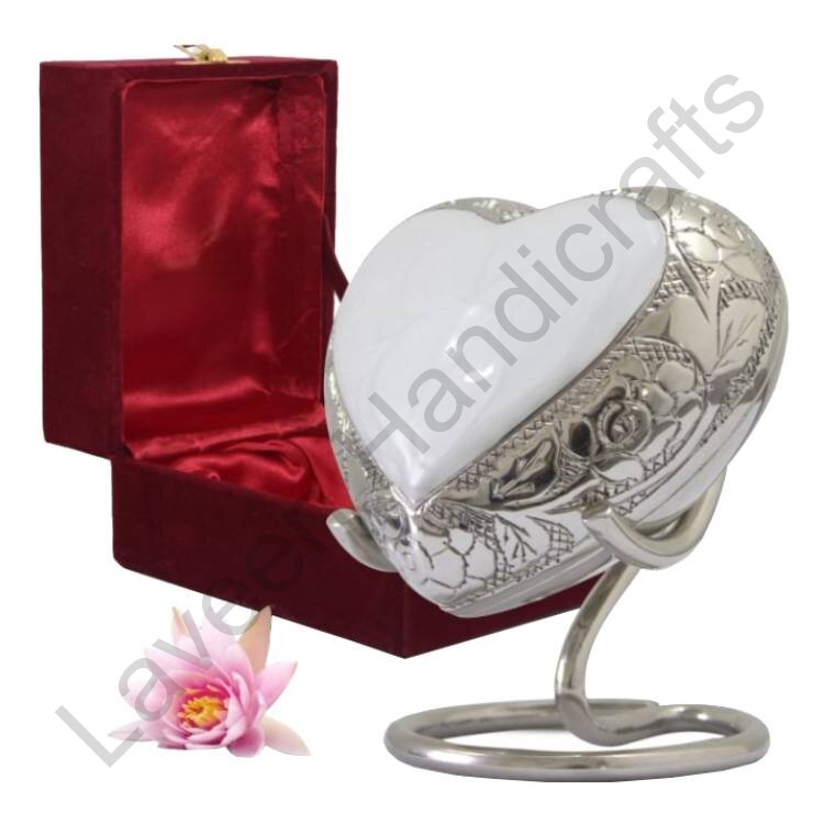 Floral Band Heart Shaped Urn White / Silver