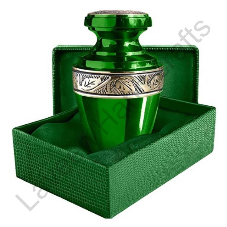 Leaf Engraved Keepsake Urn Green / Golden